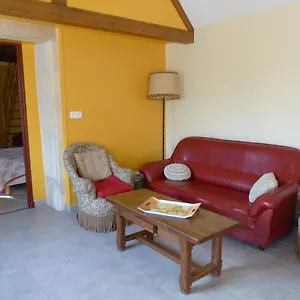 Dompierre-sur-besbre, 4 Pièces, 6 Personnes - Fr-1-489-51 Dompierre-sur-Besbre